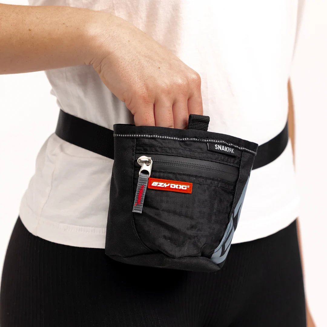 EzyDog Snakpak Training Pouch - Image 3