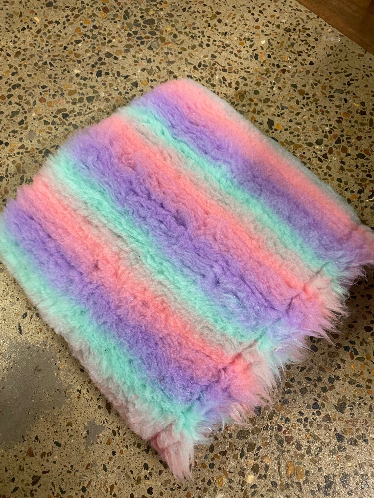 Fleece Vet Bedding - Image 2