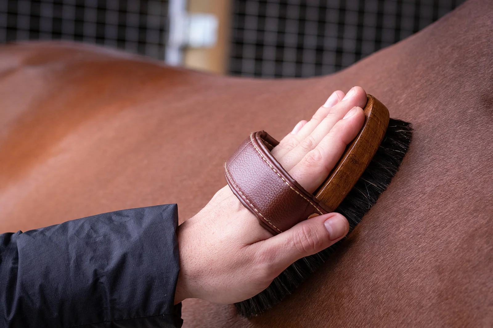 Hairy Pony Body Brush - Image 4