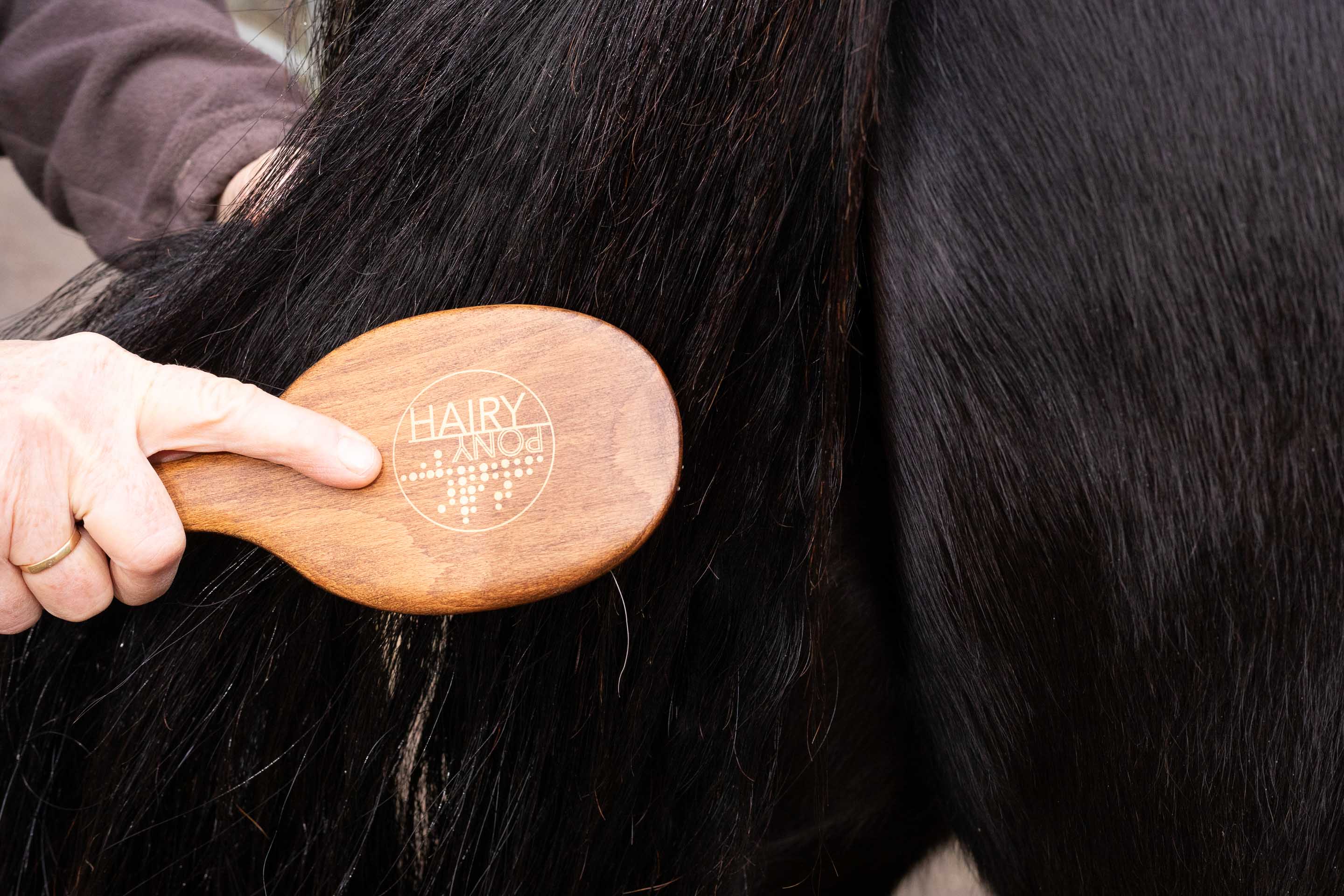 Hairy Pony Mane & Tail Brush - Image 3