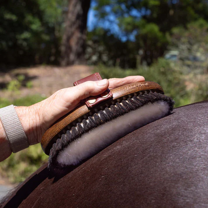 Hairy Pony Wool Brush - Image 4