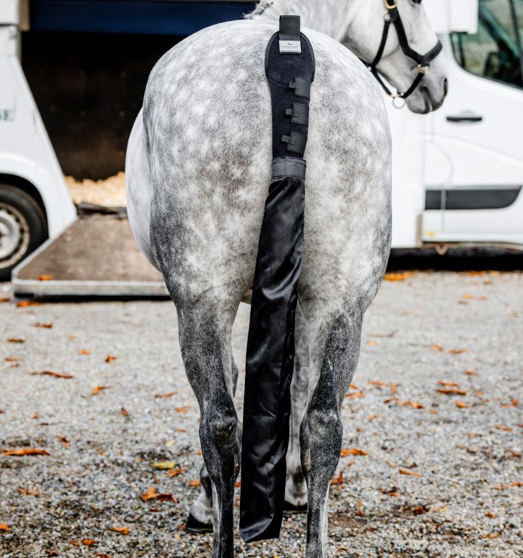 Horseware Tail Guard and Bag - Image 6