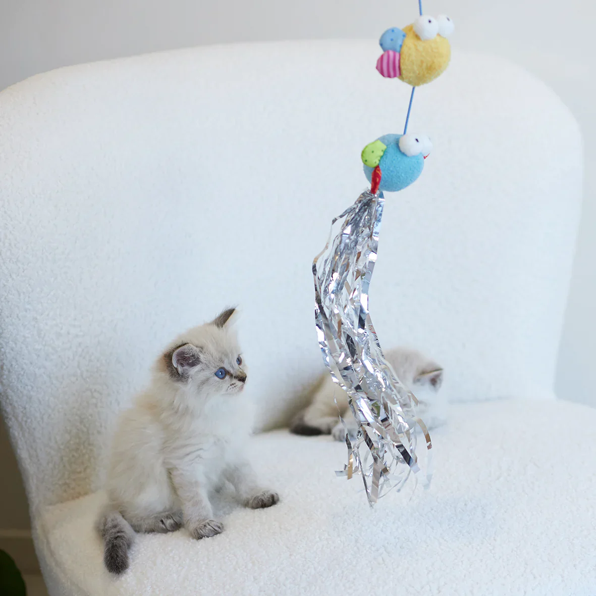 Kazoo Butterfly High Wand Cat Toy - Image 5