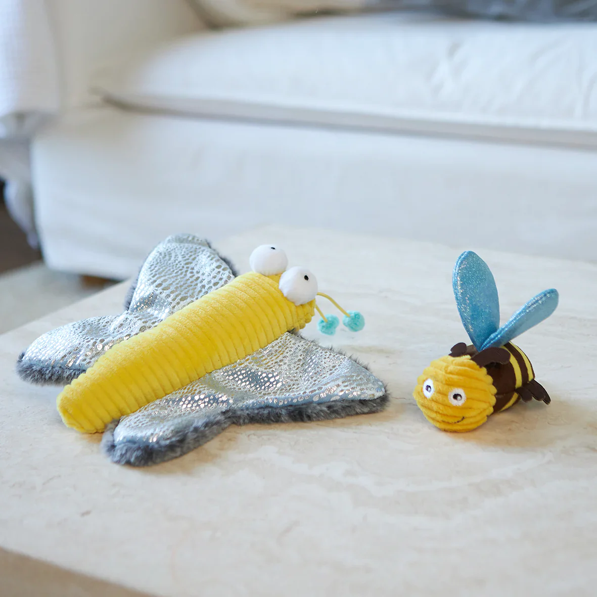 Kazoo Buzzing Bee Cat Toy - Image 6
