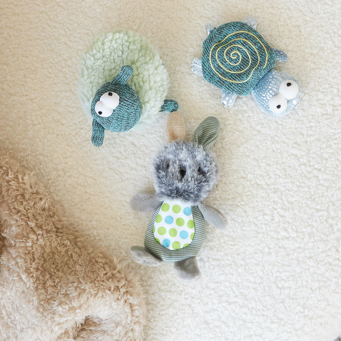 Kazoo Grumpy Rabbit Cat Toy - Image 4