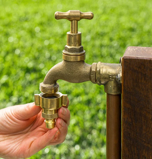Neta Brass 12mm Screw On Tap Adaptor - Image 3
