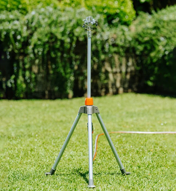 Neta Metal Tripod Impulse Sprinkler - Image 2