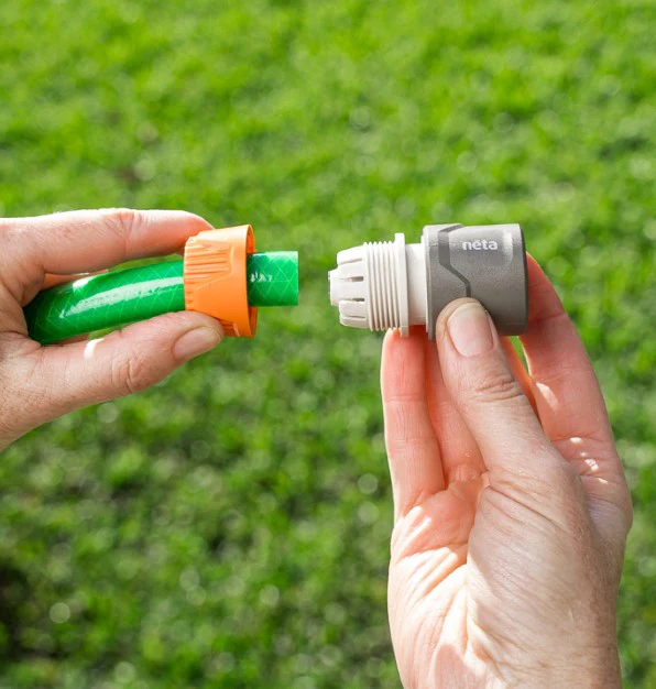 Neta Plastic 12mm Hose Connector - Image 2