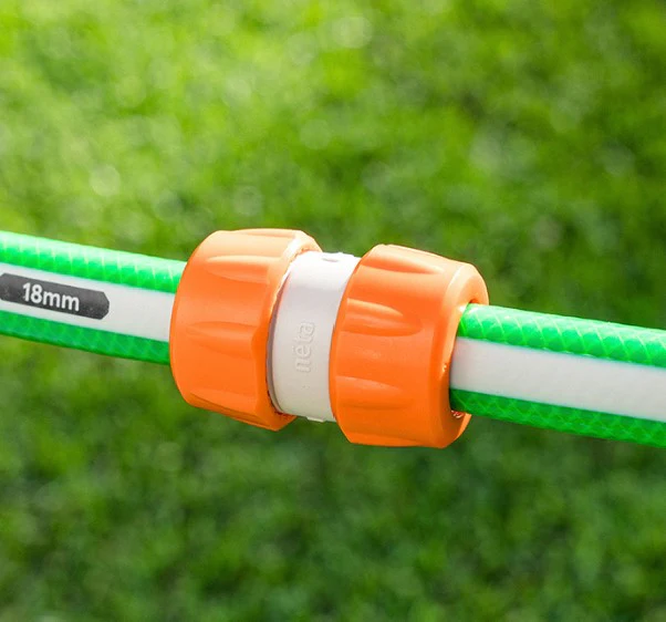 Neta Plastic 18mm Hose Joiner - Image 2