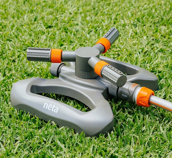 Neta Sprinkler Triple Arm Plastic - Image 2