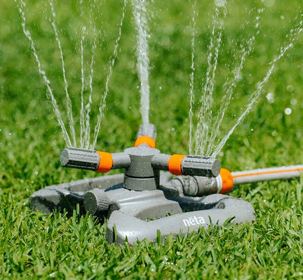 Neta Sprinkler Triple Arm Plastic - Image 3