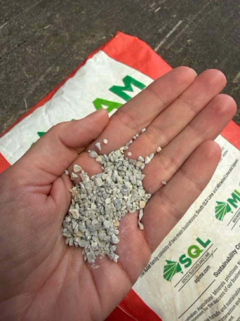 South Queensland Lime Poultry Grit - Image 3