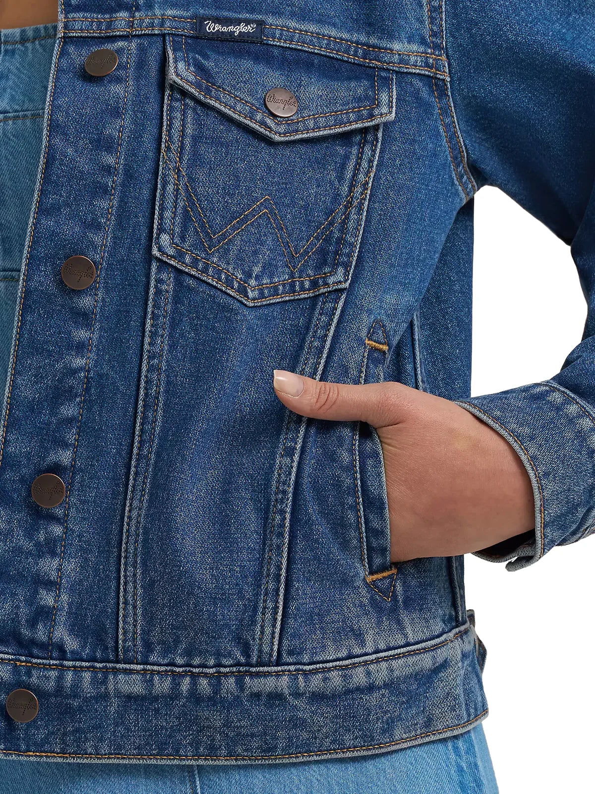 Wrangler Womens Classic Denim Jacket - Image 3